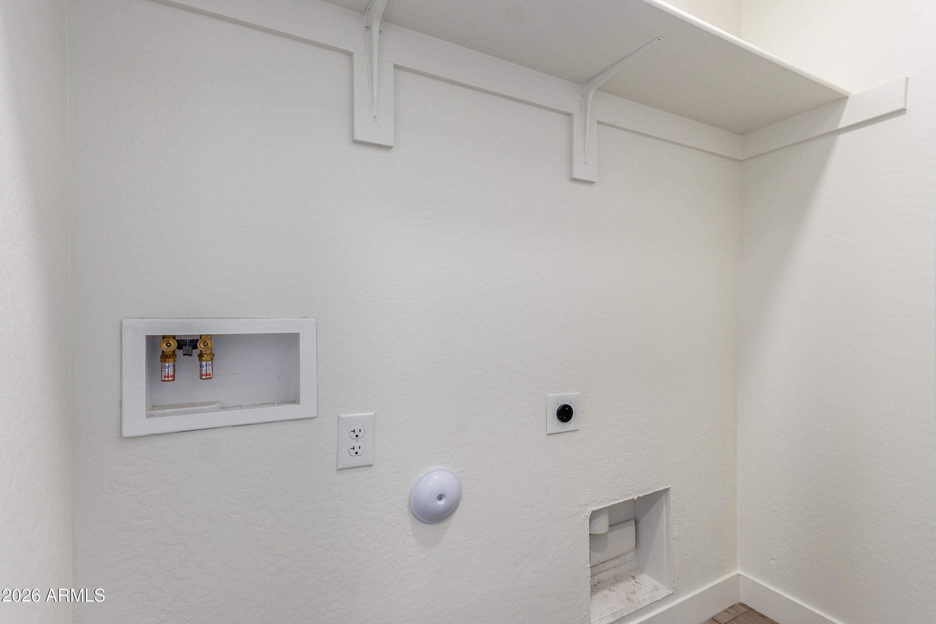 16632 North 18th Place Phoenix, AZ 85022 - Photo 23 of 28 a view of bathroom