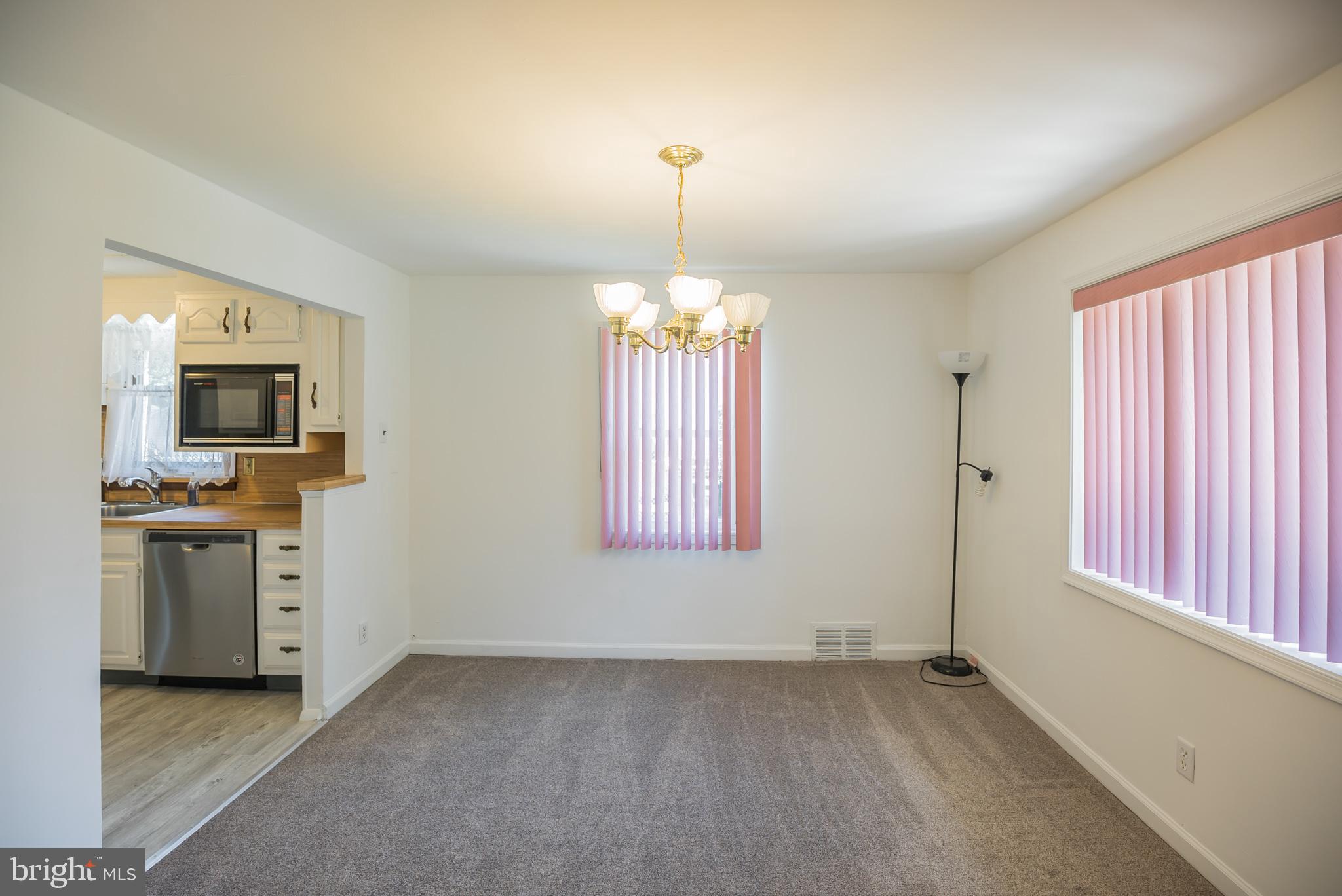 834 Springhill Road Secane, PA 19018 - Photo 11 of 30 Dining Room