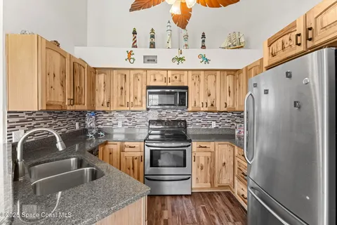 $259,000 | 7350 N Highway, Unit 201, Cocoa, FL 32927