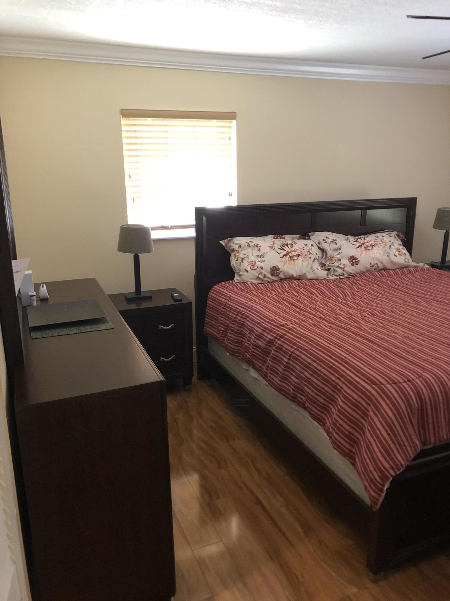 90 Southwest 5th Avenue, Unit 90 Boca Raton, FL 33432 - Photo 23 of 38 IMG_1459