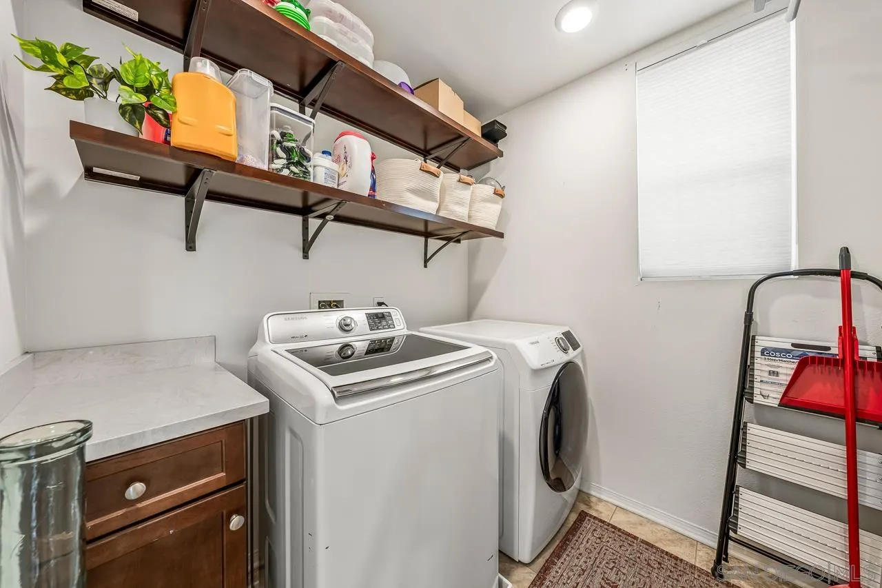 2710 Sparta Road, Unit 1 Chula Vista, CA 91915 - Photo 21 of 45 a utility room with dryer and washer