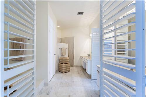 830 Southwest 22nd Street Boca Raton, FL 33486 - Photo 4 of 28 RX-10288065-23704430