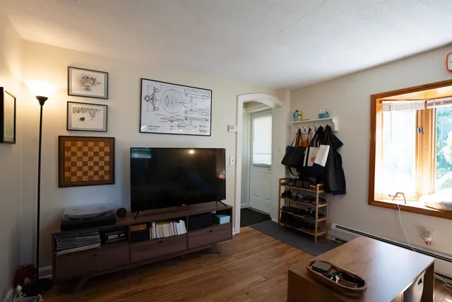 $549,000 | 101 Macrae Road, Colchester, VT 05446