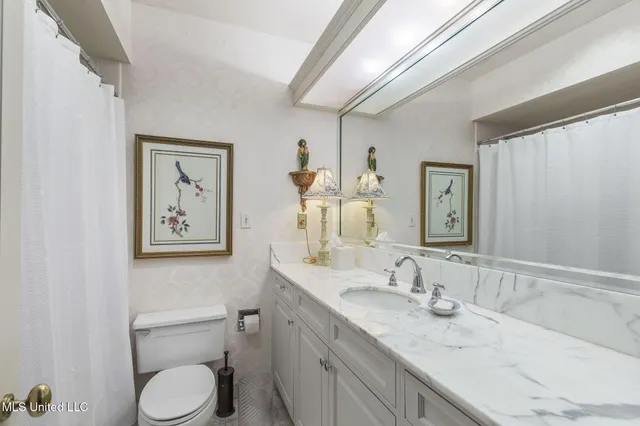 $530,000 | 1200 Meadowbrook Road, Unit 11, Jackson, MS 39206