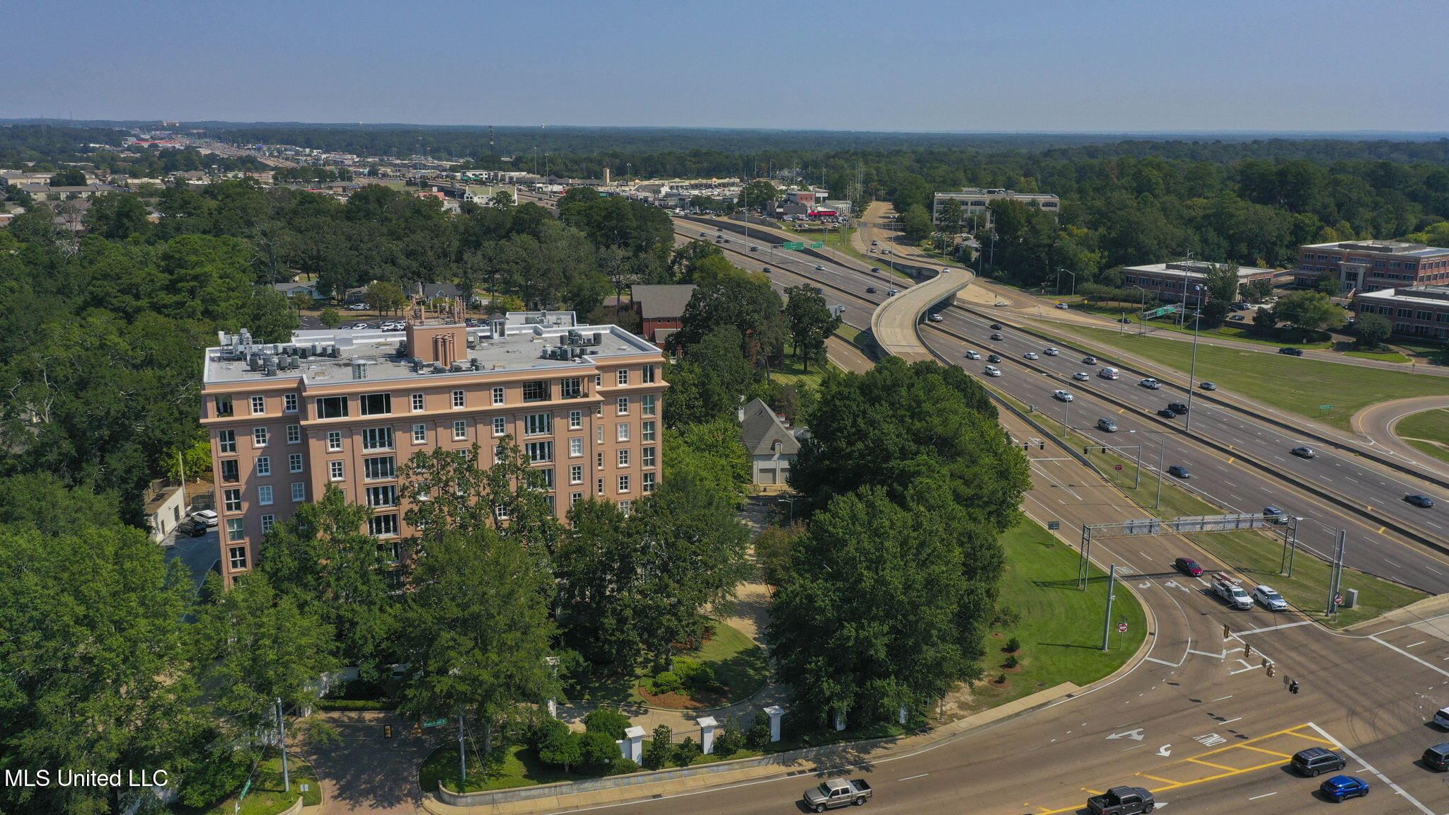 1200 Meadowbrook Road, Unit 11 Jackson, MS 39206 - Photo 4 of 75 73-web-or-mls-Barrington-Unit 11-73