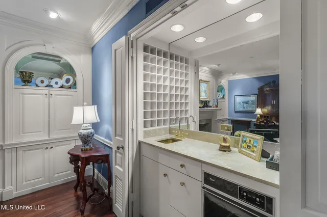 $530,000 | 1200 Meadowbrook Road, Unit 11, Jackson, MS 39206