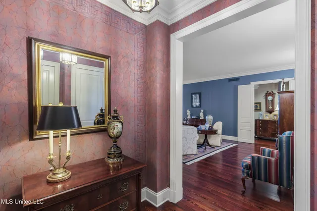 $530,000 | 1200 Meadowbrook Road, Unit 11, Jackson, MS 39206