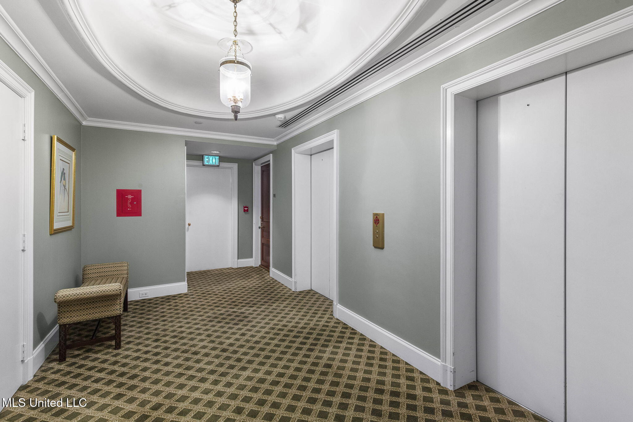 1200 Meadowbrook Road, Unit 11 Jackson, MS 39206 - Photo 71 of 75 6-web-or-mls-Barrington-Unit 11-6