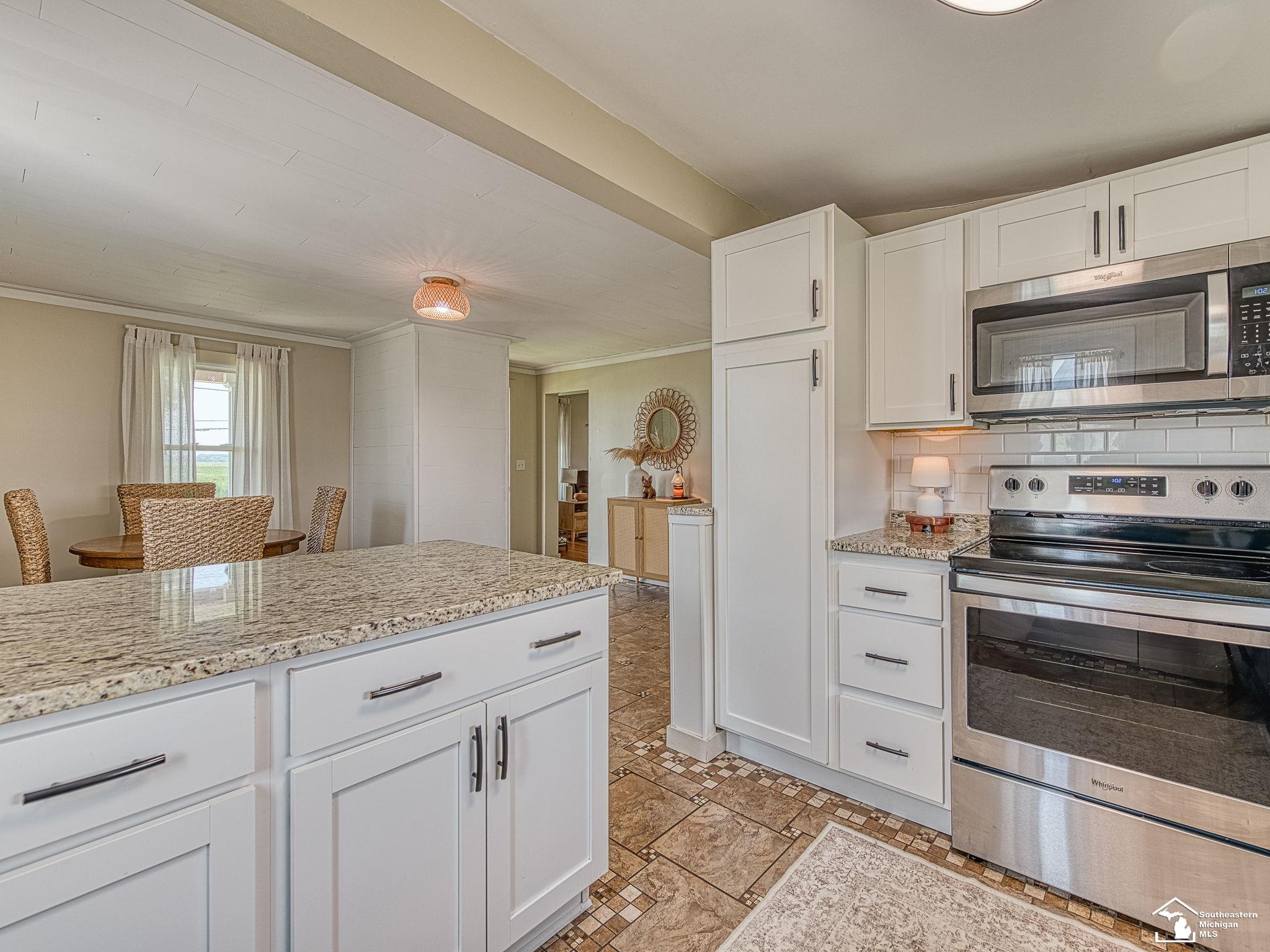 2491 Geiger Road Ida, MI 48140 - Photo 8 of 42