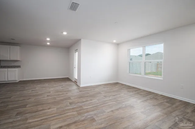 $1,900 | 5540 Lancelot Trail, Milton, FL 32583