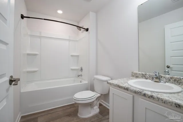 $1,900 | 5540 Lancelot Trail, Milton, FL 32583