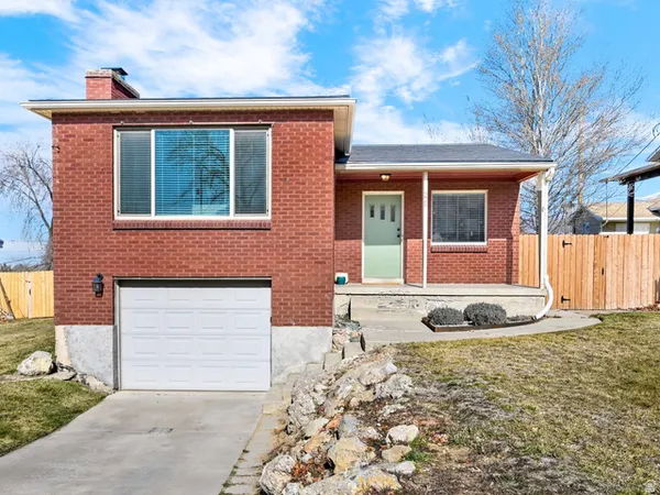 $525,000 | 652 West 3600th Street South, Bountiful, UT 84010