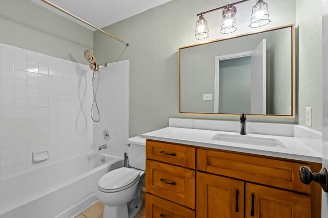 $2,200 | 1003 Byers Lane, Austin, TX 78753