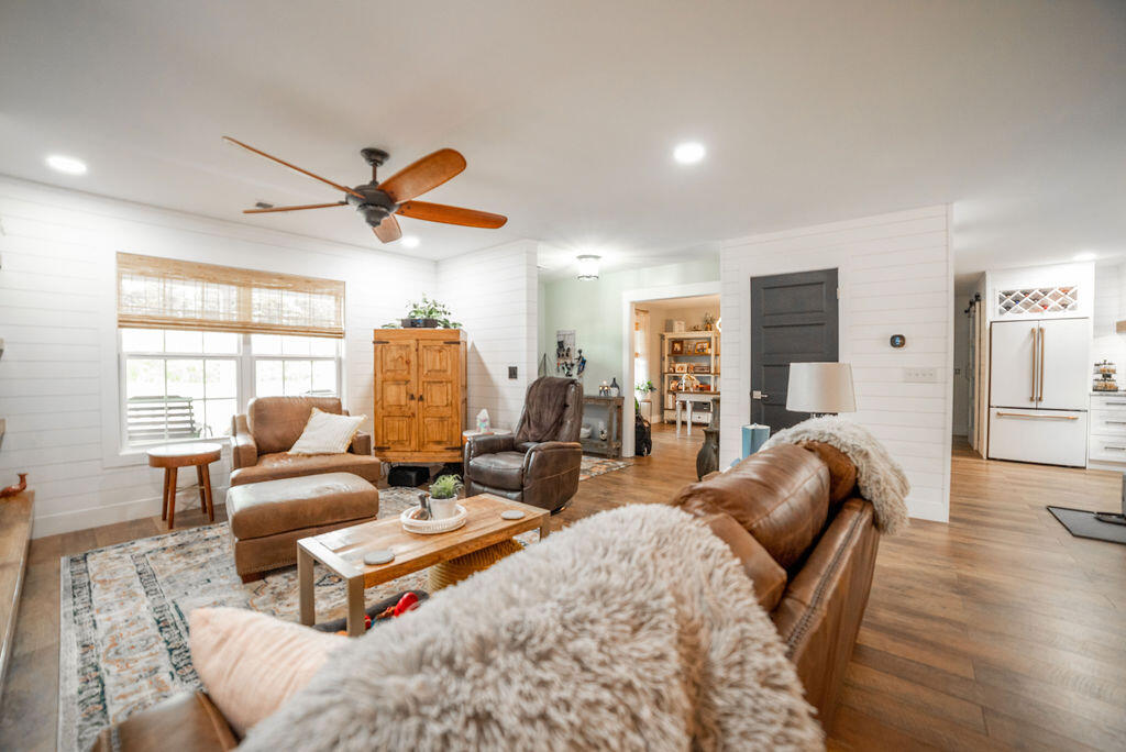 86 Weeks Road Trenton, SC 29847 - Photo 6 of 38 Gallery Image 6