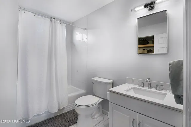 $6,000 | 393 East Virginia Avenue, Manasquan, NJ 08736