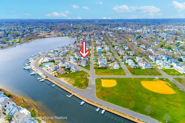 $6,000 | 393 East Virginia Avenue, Manasquan, NJ 08736