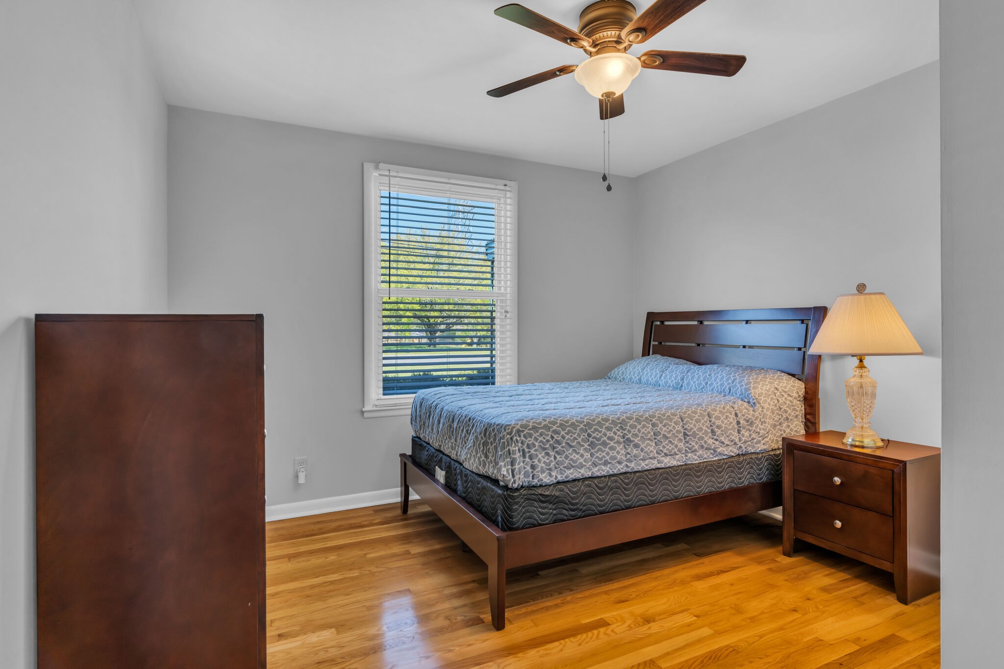 410 Gates Road Goodlettsville, TN 37072 - Photo 16 of 31 a bedroom with a bed and window