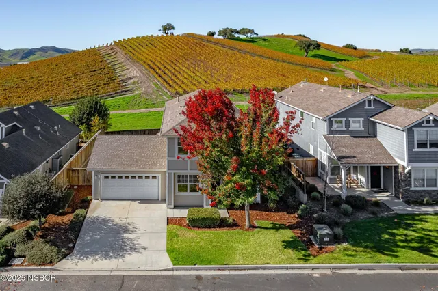 $959,000 | 9 Chamiso Drive, Los Alamos, CA 93440