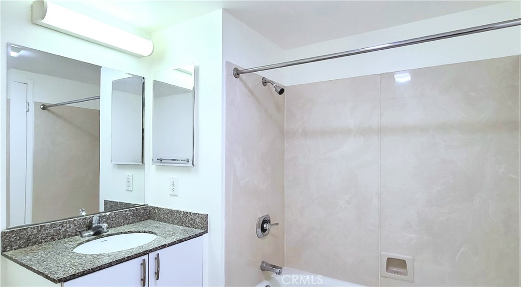 989 Webster Street, Unit 546 Oakland, CA 94607 - Photo 26 of 34