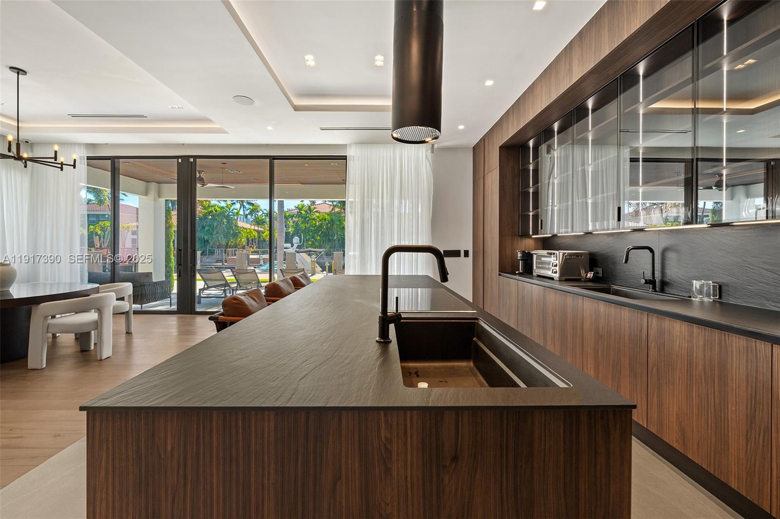 900 Washington Street Hollywood, FL 33019 - Photo 6 of 61