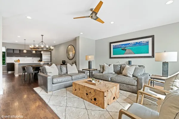 $925,000 | 1749 North Winnebago Avenue, Chicago, IL 60647