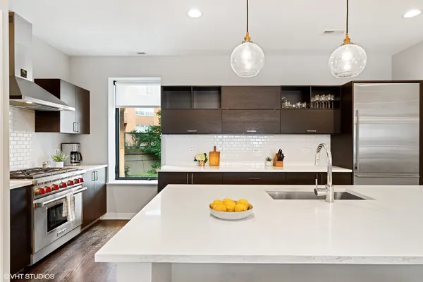 $925,000 | 1749 North Winnebago Avenue, Chicago, IL 60647