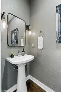 $925,000 | 1749 North Winnebago Avenue, Chicago, IL 60647