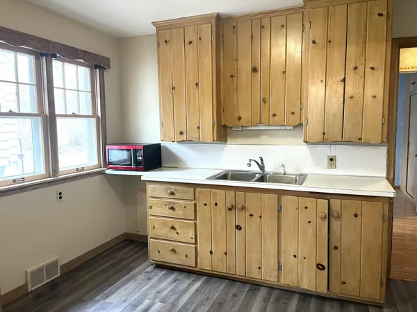 $99,900 | 505 Webster Street, Fairmont, MN 56031