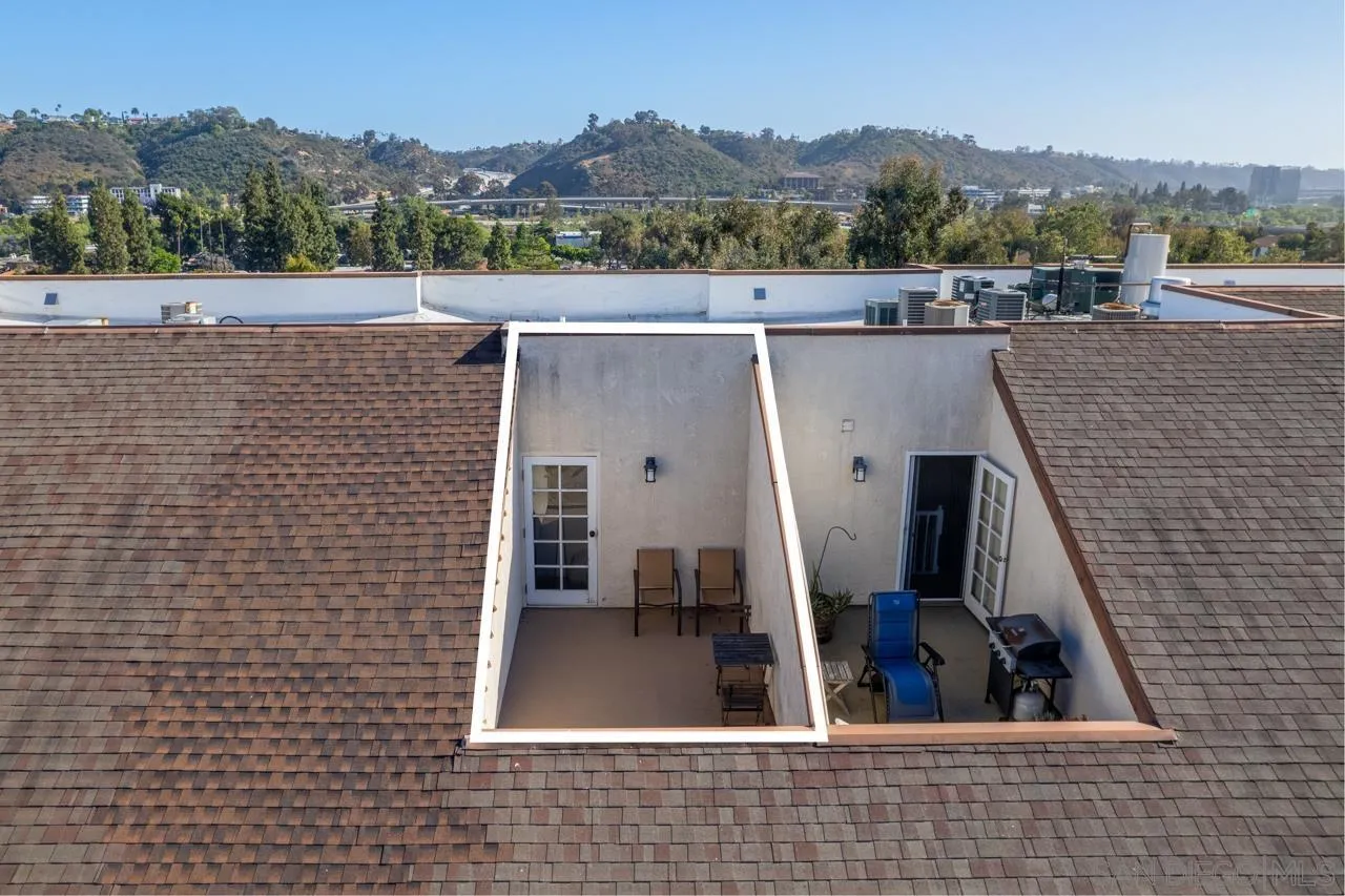 6191 Rancho Mission Road, Unit 308 San Diego, CA 92108 - Photo 22 of 31 a view of balcony