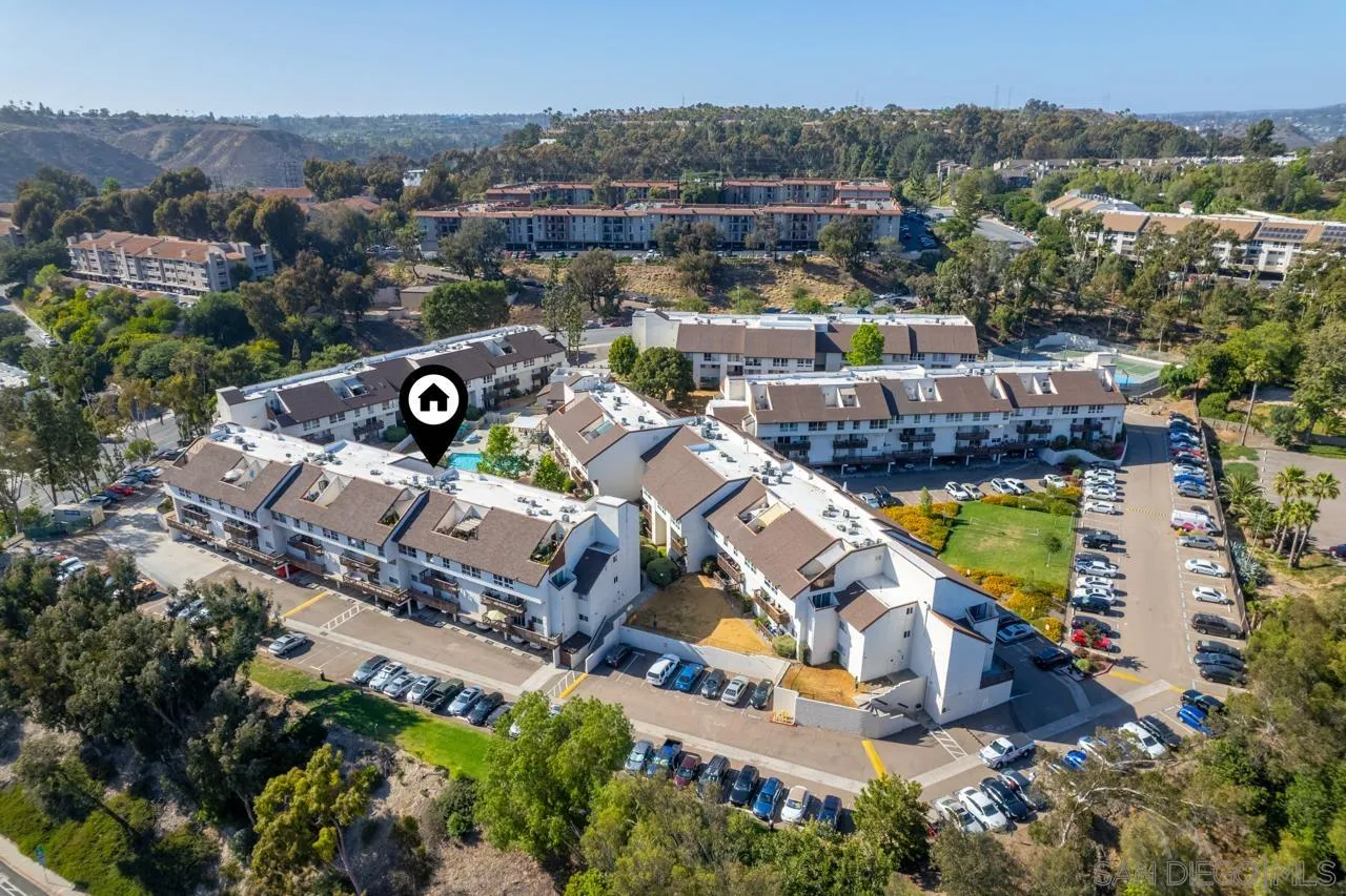 6191 Rancho Mission Road, Unit 308 San Diego, CA 92108 - Photo 31 of 31 an aerial view of a city