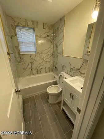 $1,800 | 151 Stockton Avenue, Unit 10, Ocean Grove, NJ 07756