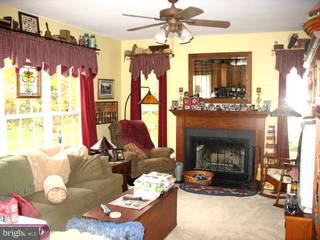 33 Paddock Road Marlton, NJ 08053 - Photo 3 of 6