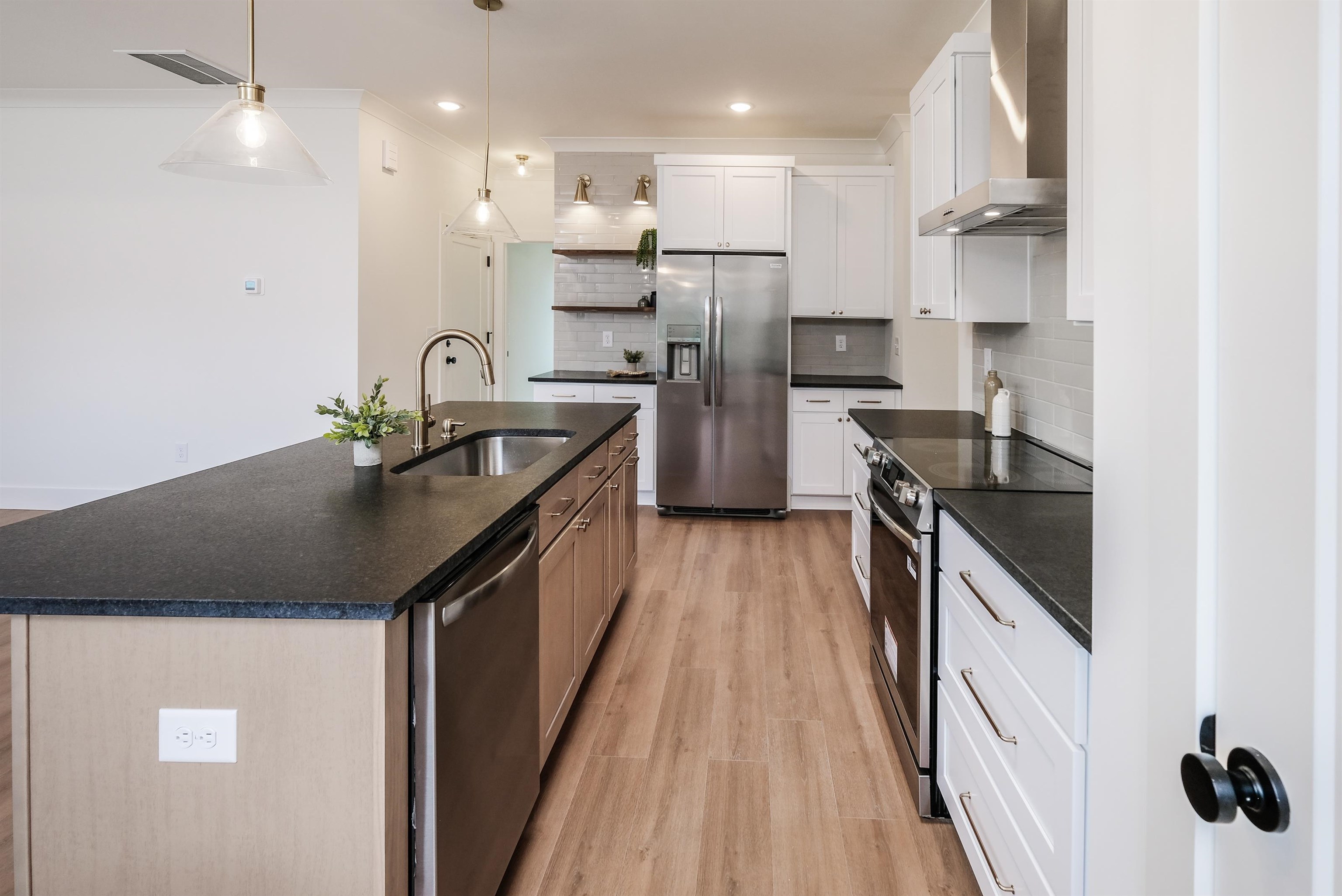 294 Morgan Street Greer, SC 29651 - Photo 12 of 37