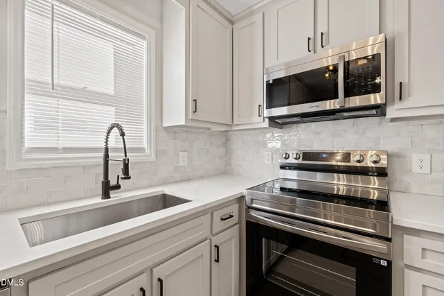 $1,350 | 389 East Williams Street, Angier, NC 27501