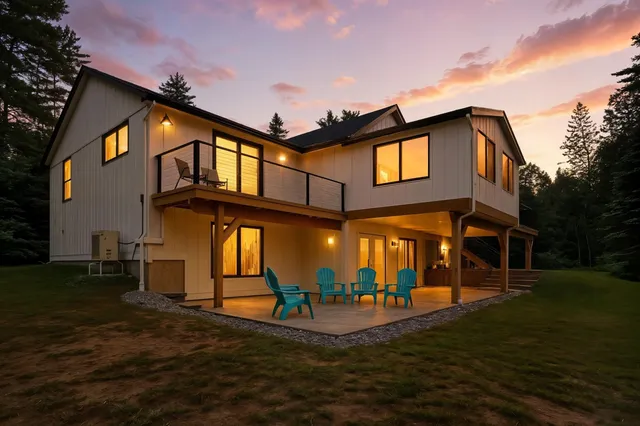 $1,810,000 | 10 Pump House Road, Strafford, NH 03884