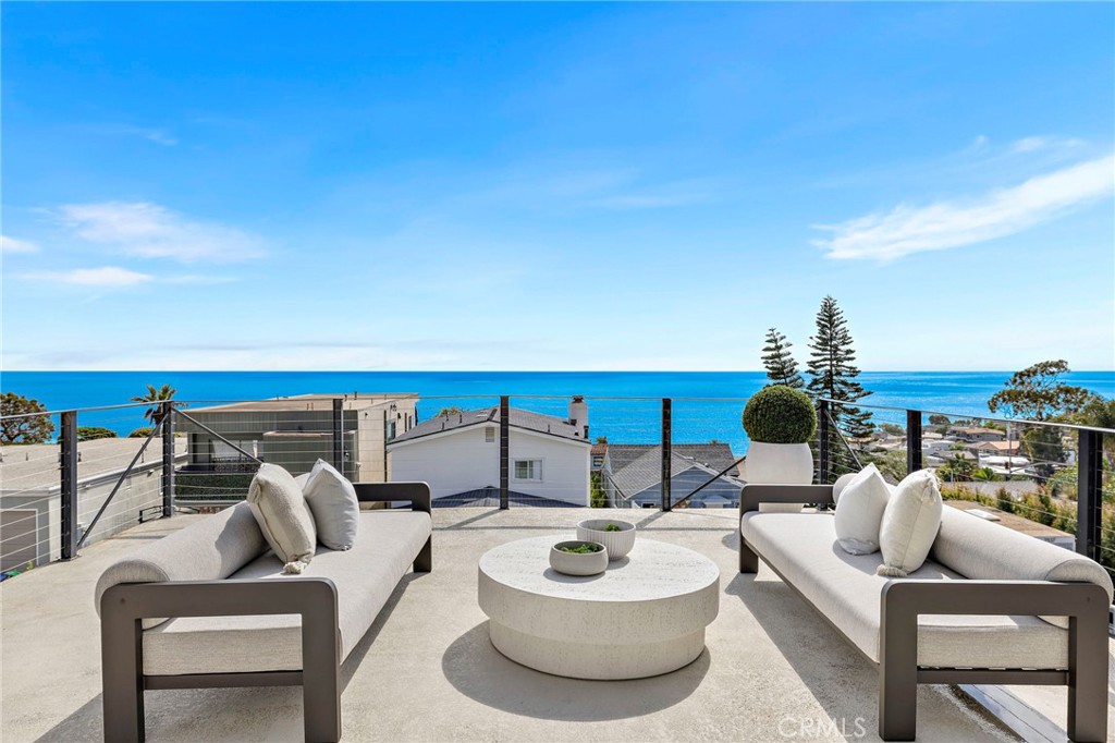 2966 Terry Road Laguna Beach, CA 92651 - Photo 11 of 39 Gallery Image 11