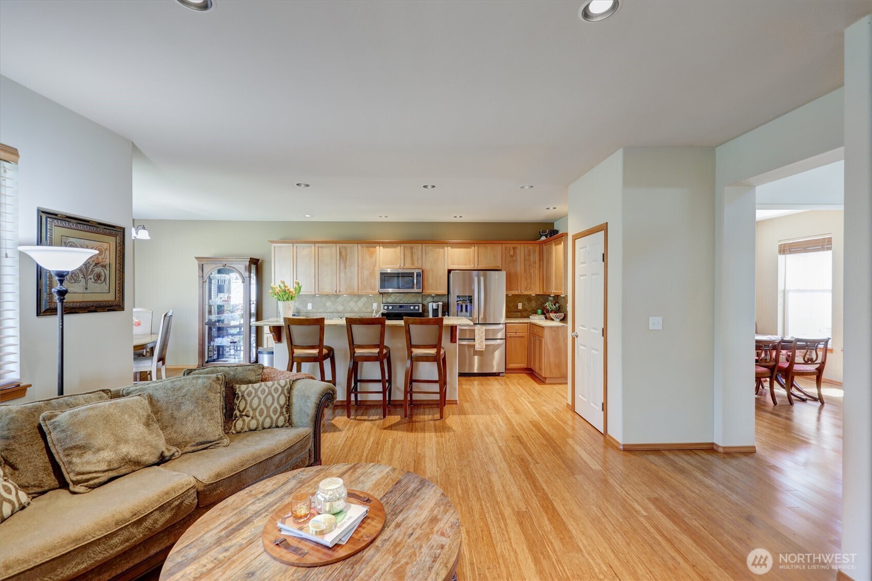 252 Quincy Avenue Northeast Renton, WA 98059 - Photo 14 of 40