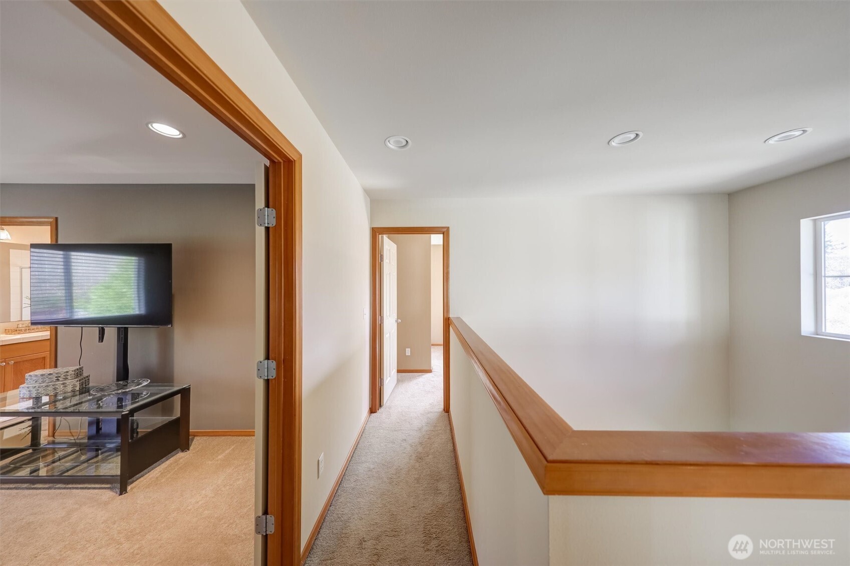 252 Quincy Avenue Northeast Renton, WA 98059 - Photo 22 of 40