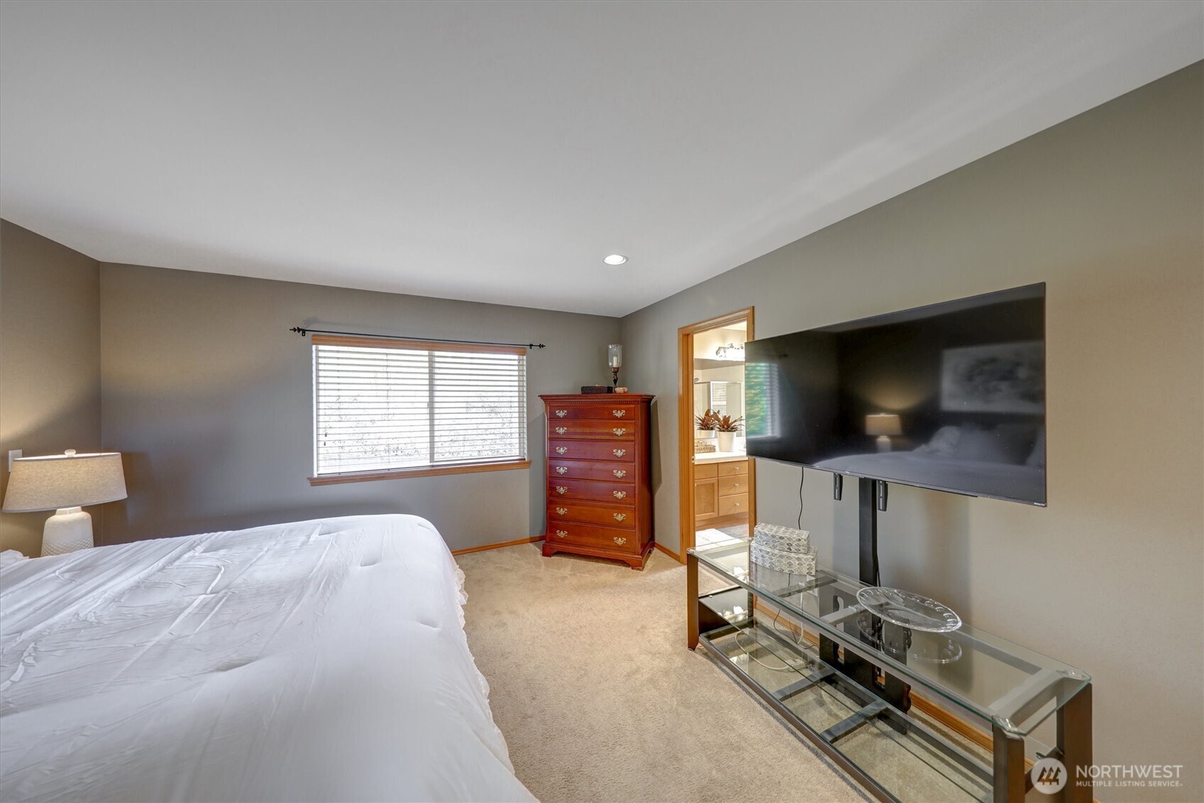 252 Quincy Avenue Northeast Renton, WA 98059 - Photo 28 of 40