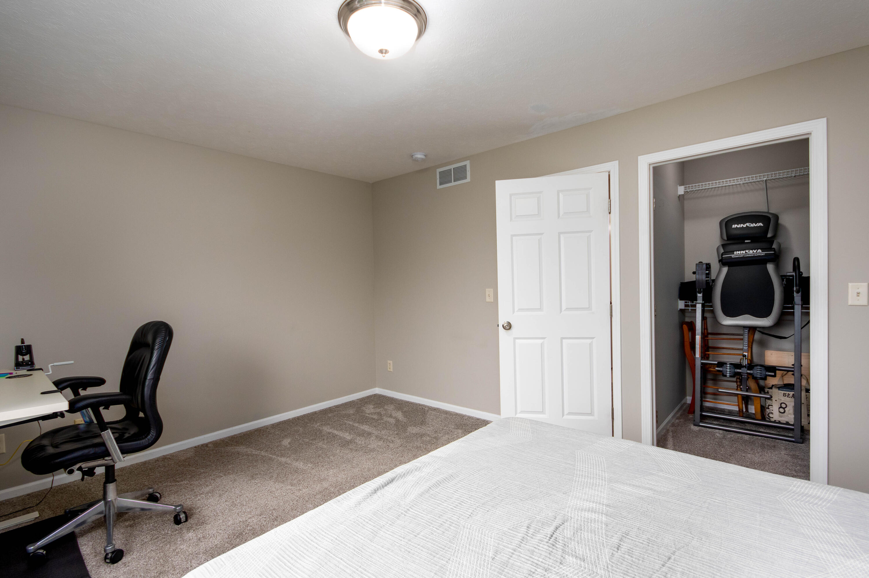 1357 East Point Ridge, Unit 11 Holland, MI 49423 - Photo 15 of 34 1357 E Pointe Ridge-33