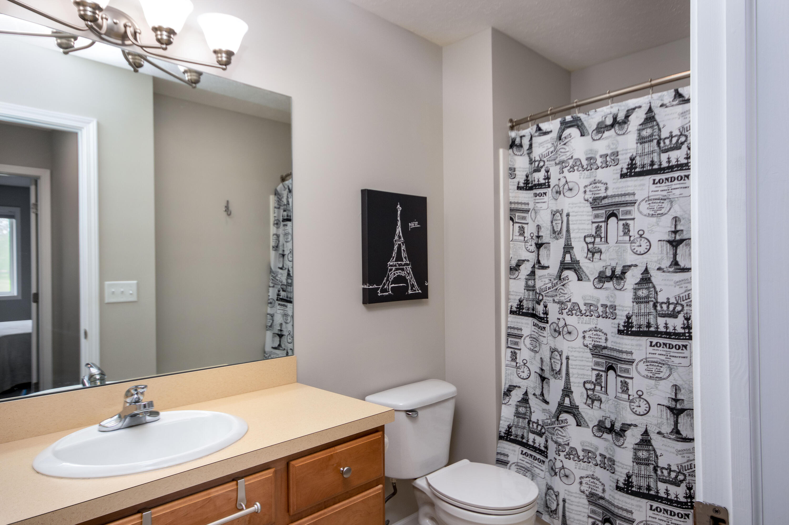 1357 East Point Ridge, Unit 11 Holland, MI 49423 - Photo 16 of 34 1357 E Pointe Ridge-34