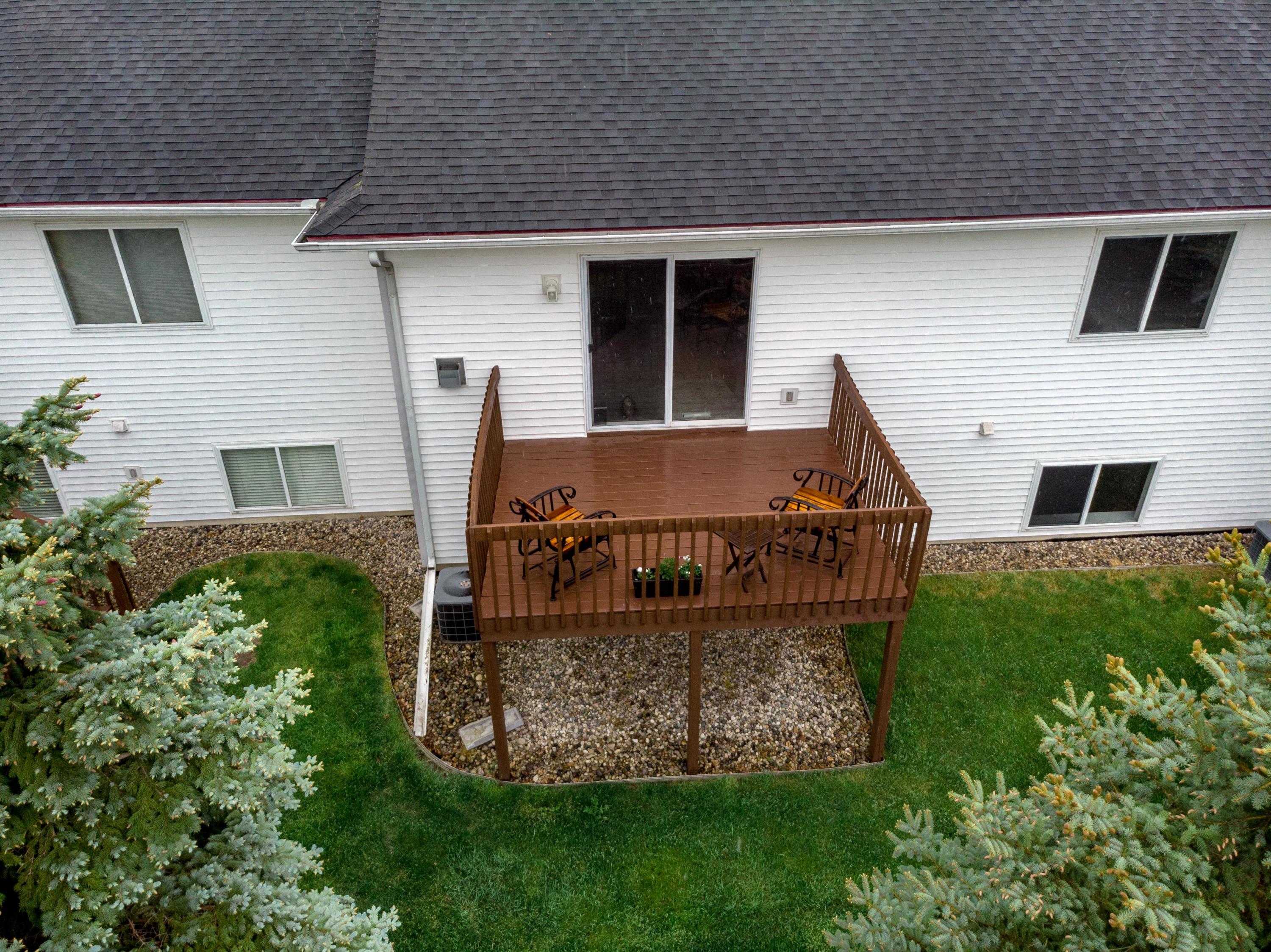 1357 East Point Ridge, Unit 11 Holland, MI 49423 - Photo 32 of 34 1357 E Pointe Ridge-17
