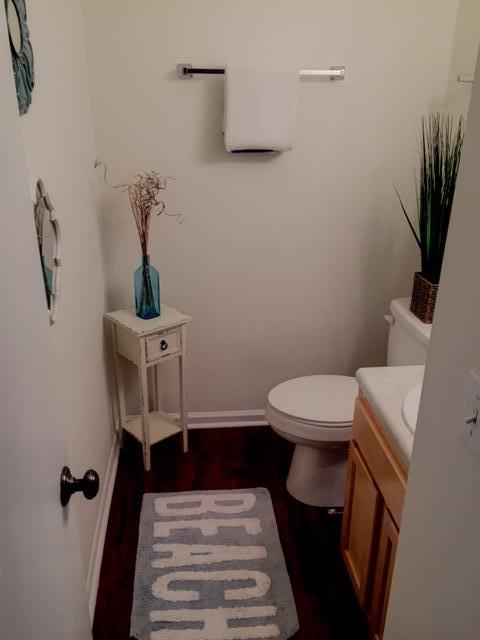 21 Rivers Point Row, Unit 9B Charleston, SC 29412 - Photo 5 of 20 rprupstairsbath