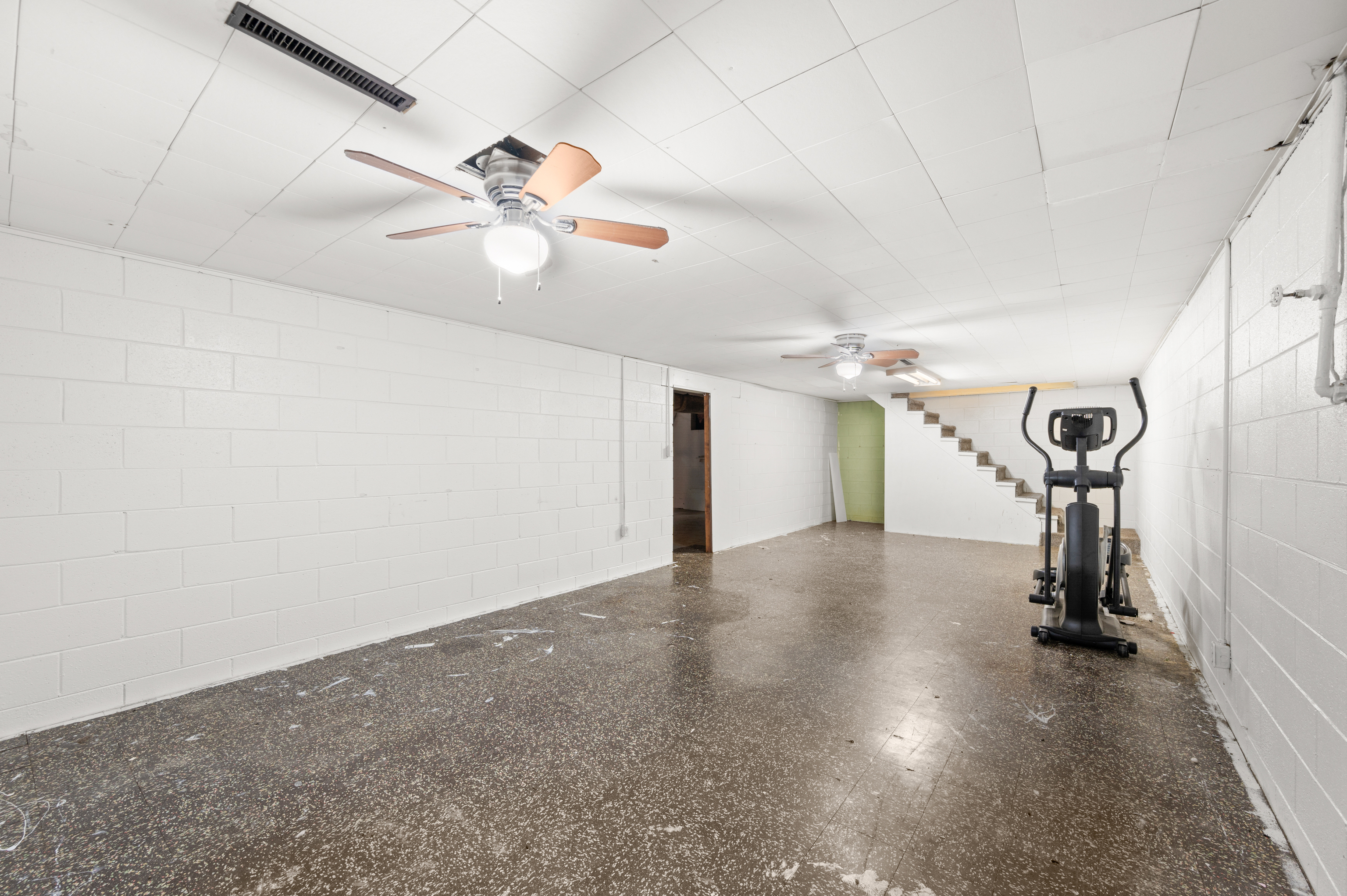 2670 19th Street Columbus, IN 47201 - Photo 45 of 46