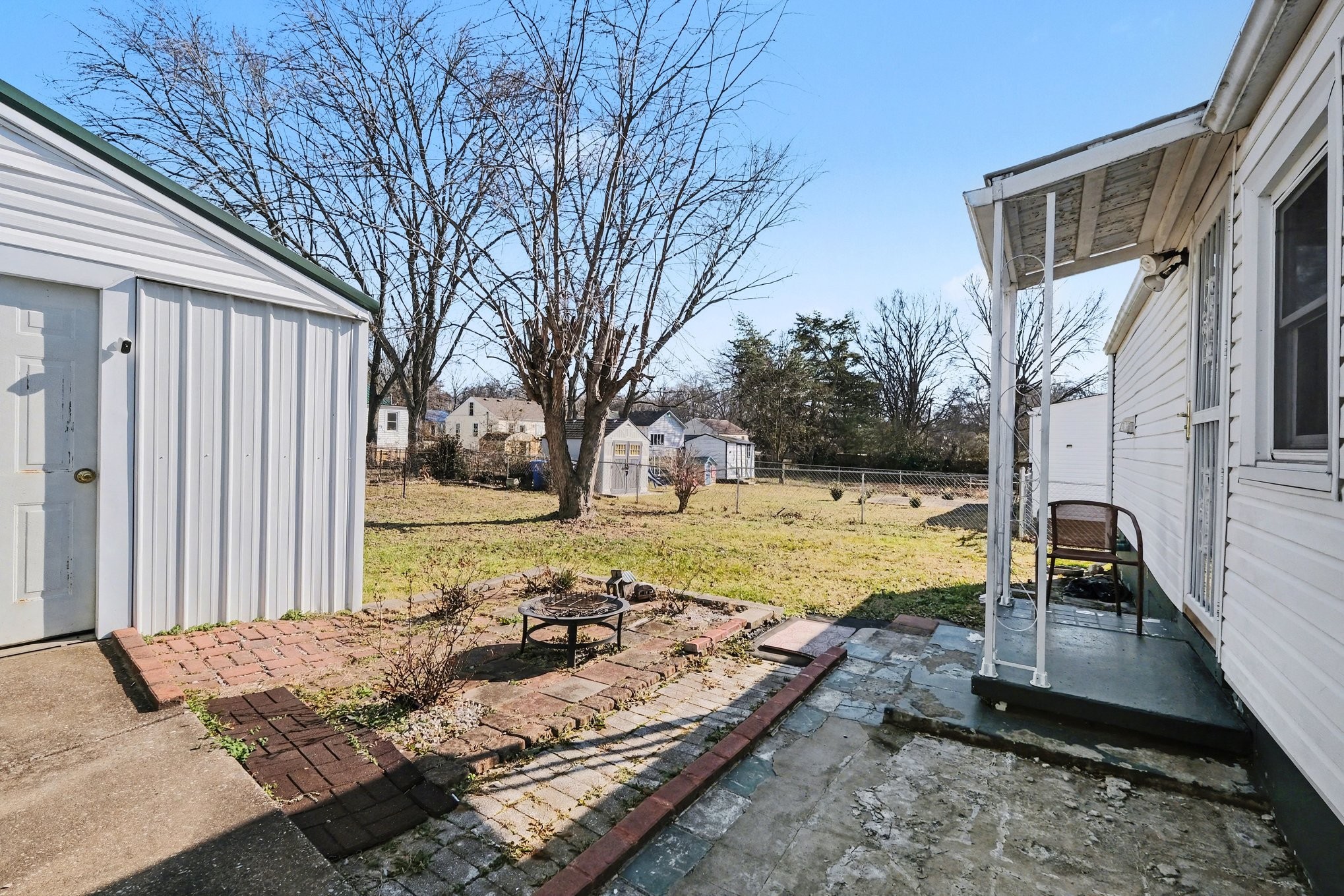 1801 Scribner Avenue Columbia, TN 38401 - Photo 26 of 30 a view of a house with backyard and sitting area