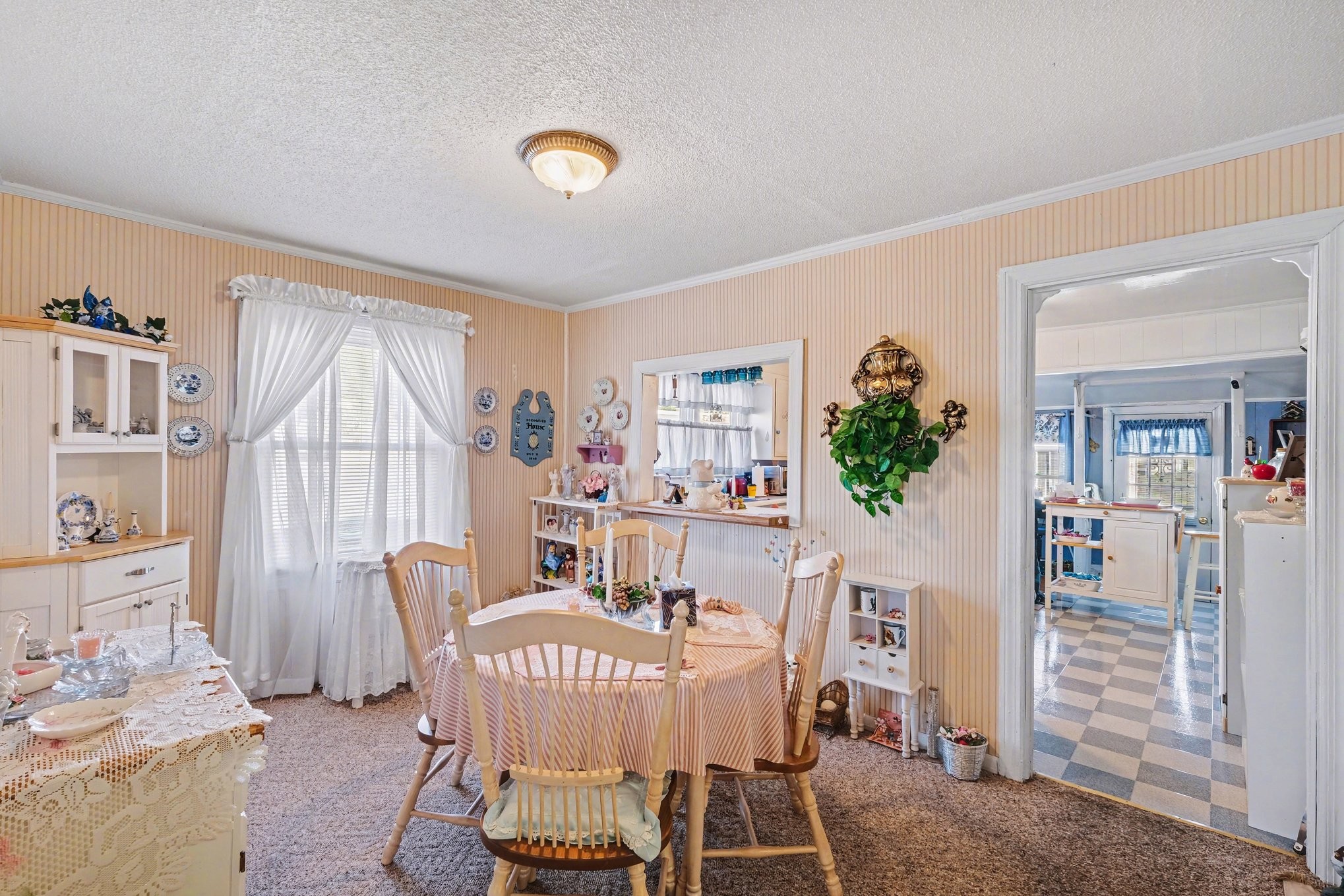 1801 Scribner Avenue Columbia, TN 38401 - Photo 7 of 30 a view of a dining room with furniture and wooden floor