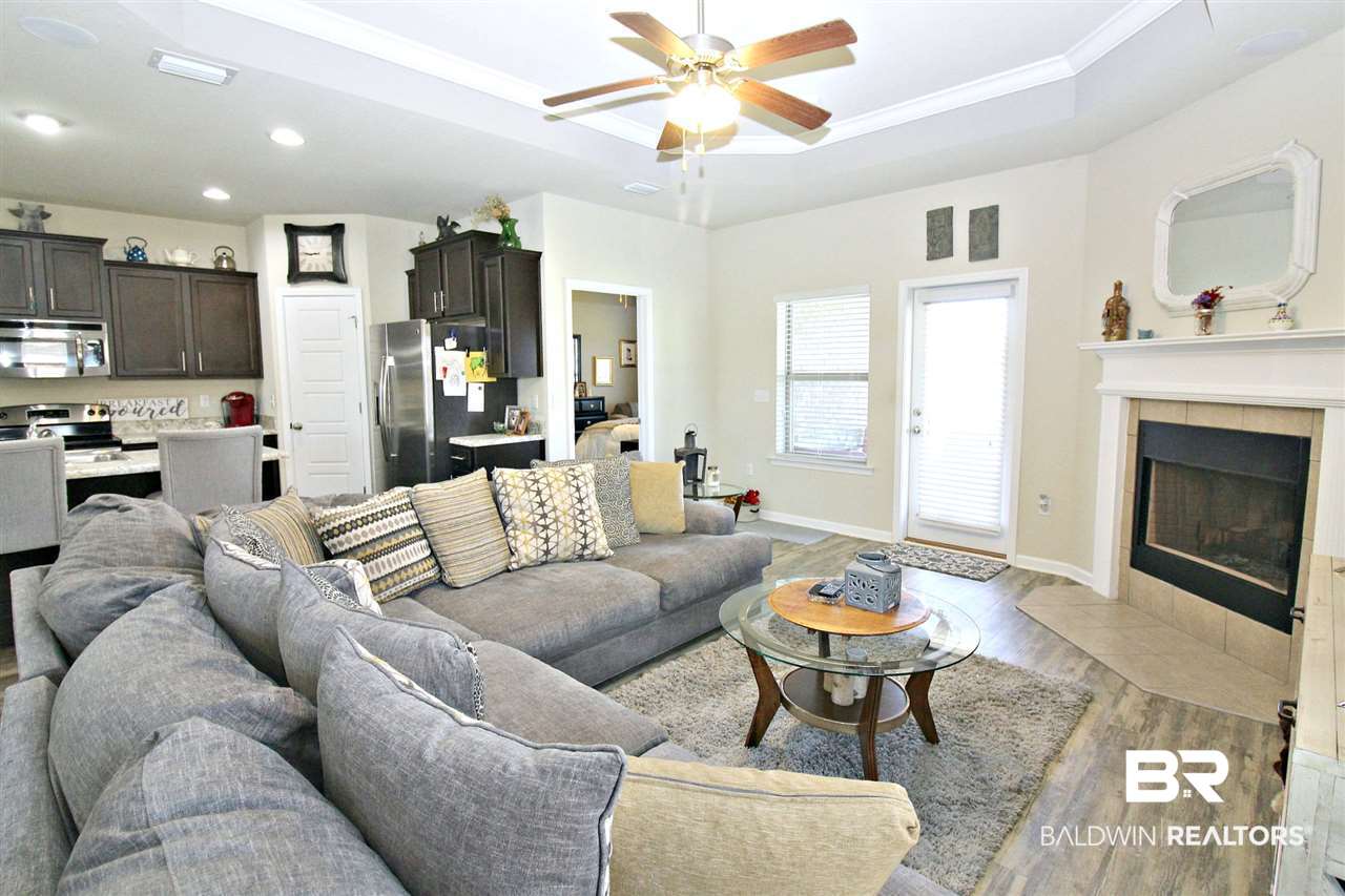 9150 Pembrook Loop Fairhope, AL 36532 - Photo 4 of 34