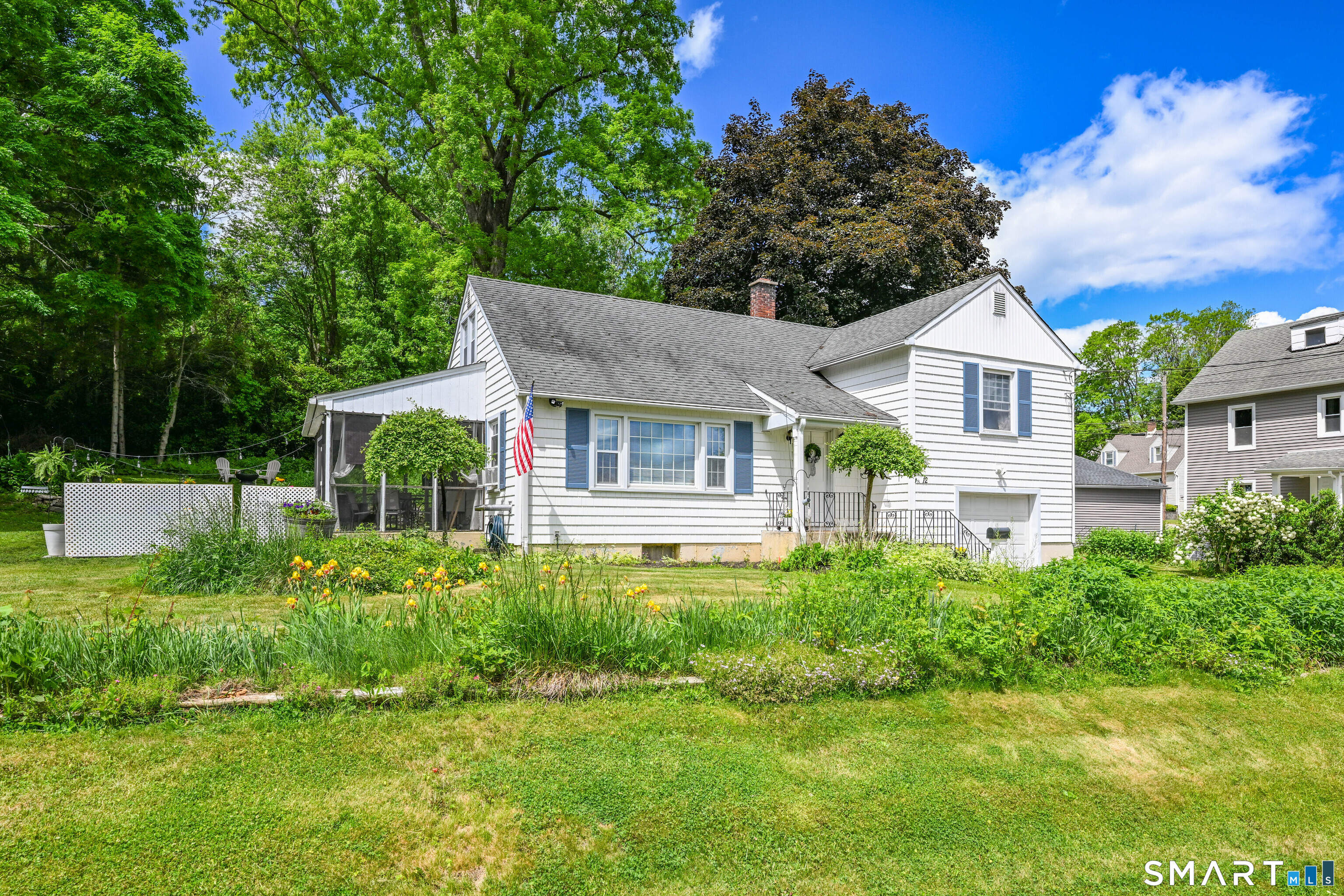 12 Oregon Street Torrington, CT 06790 - Photo 2 of 24