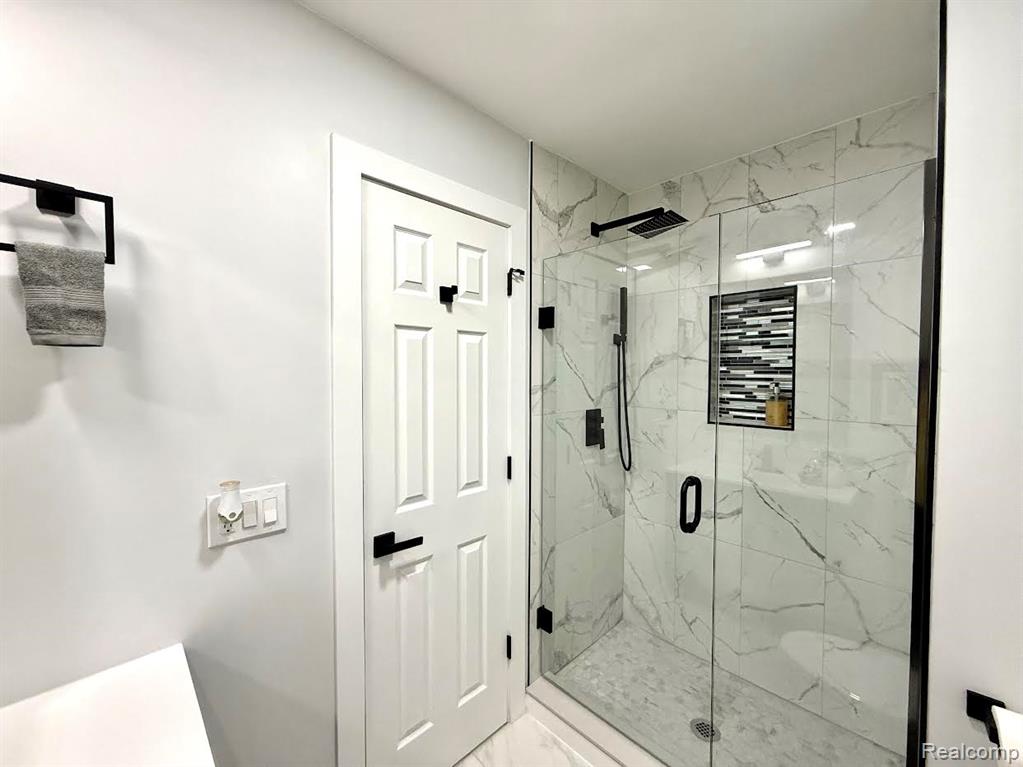 92 Foxboro Drive Rochester Hills, MI 48309 - Photo 41 of 57