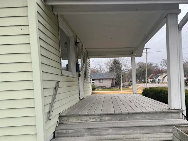 $169,900 | 508 Grand Avenue, Loves Park, IL 61111